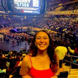 Meet your Posher, Rose